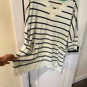 COPY - Long lightweight sweater with distressed bottom and sleeves